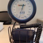 Esfigmomanómetro Aneroide Mural o Sobremesa